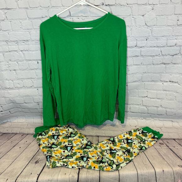 Secret Stock Reserve Bamboo Women’s Jack Skellington Inspired Pajama Set - Picture 2 of 2